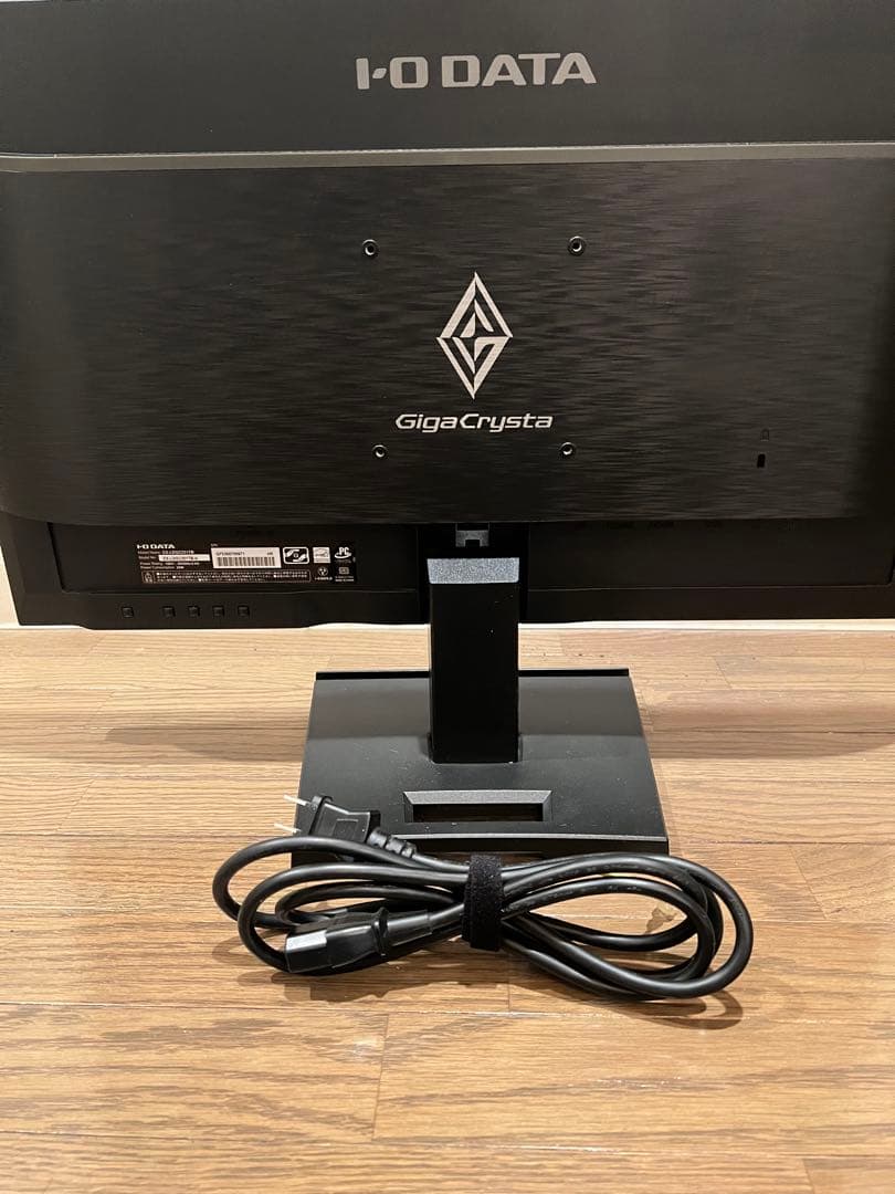 Giga Crysta ゲーミングモニター