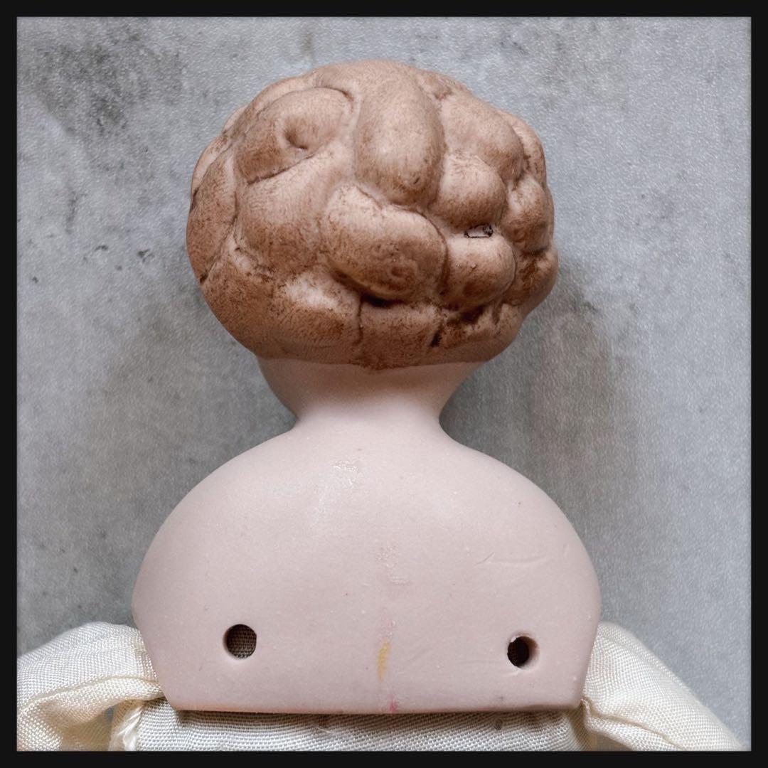 レアヴィンテージ 黒いリボンの女の子　ビスクドール