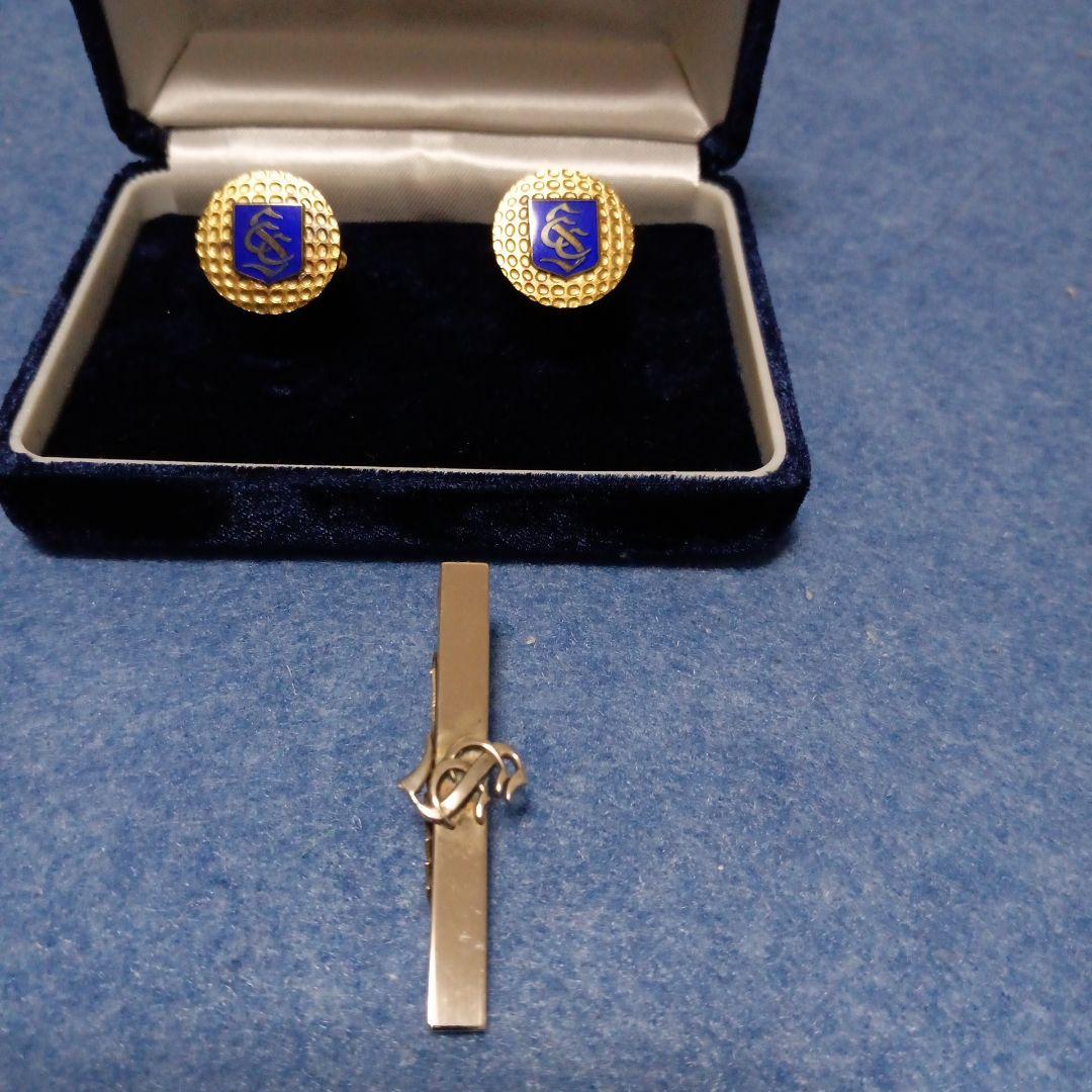 相模カンツリー倶楽部 銀製カフスボタンとK9タイピン