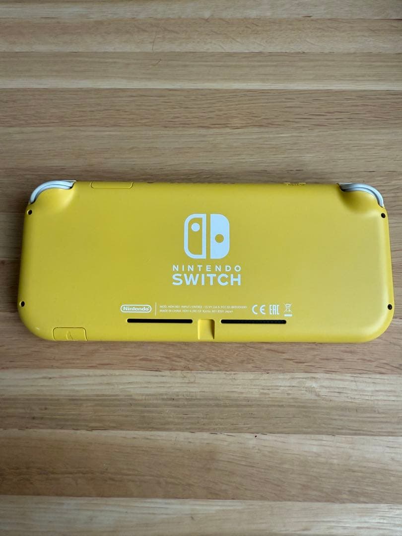 【美品】Nintendo Switch Lite イエロー 本体 充電器付き