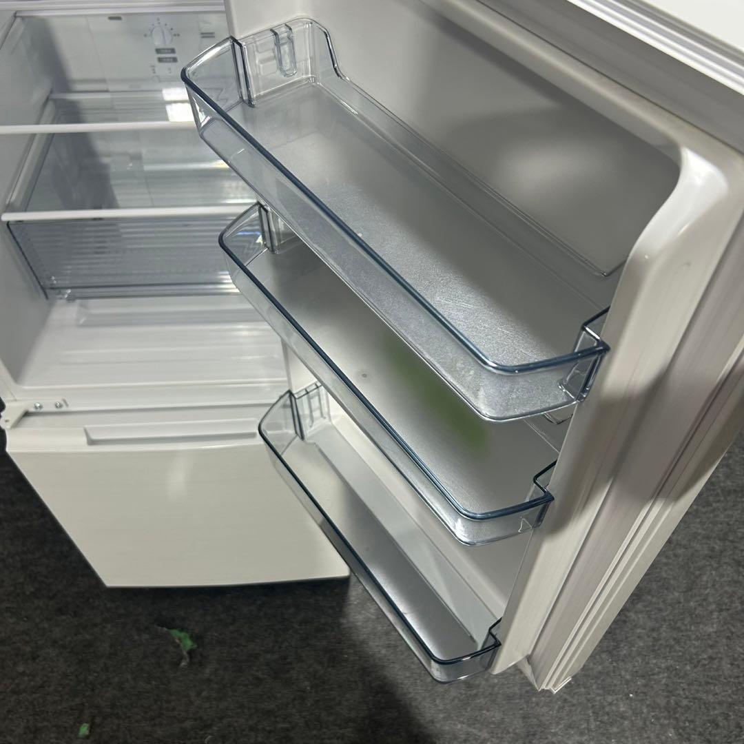 SHARP 冷蔵庫 179L 2022年製 高年式 家電 ホワイト d4029