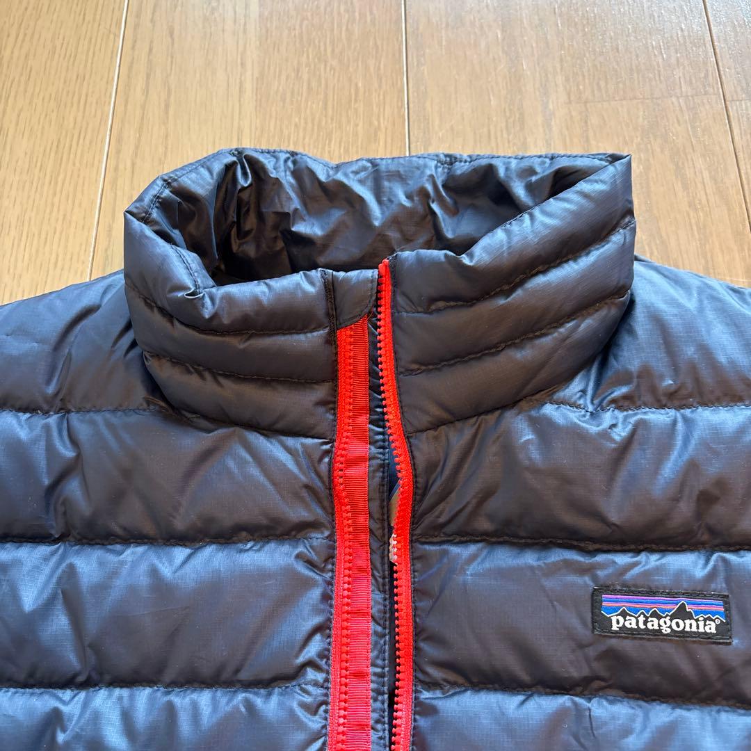 patagonia ボーイズダウンセーター L 150相当　ニューネイビー