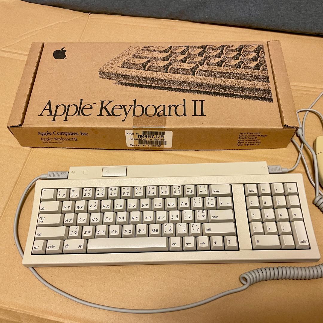 Macintosh Performa 630 1994年製　起動します