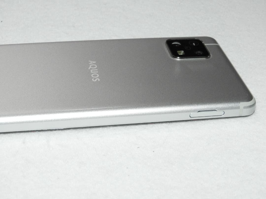 SHARP AQUOS sense4 シルバー SH-M15 SIMフリー