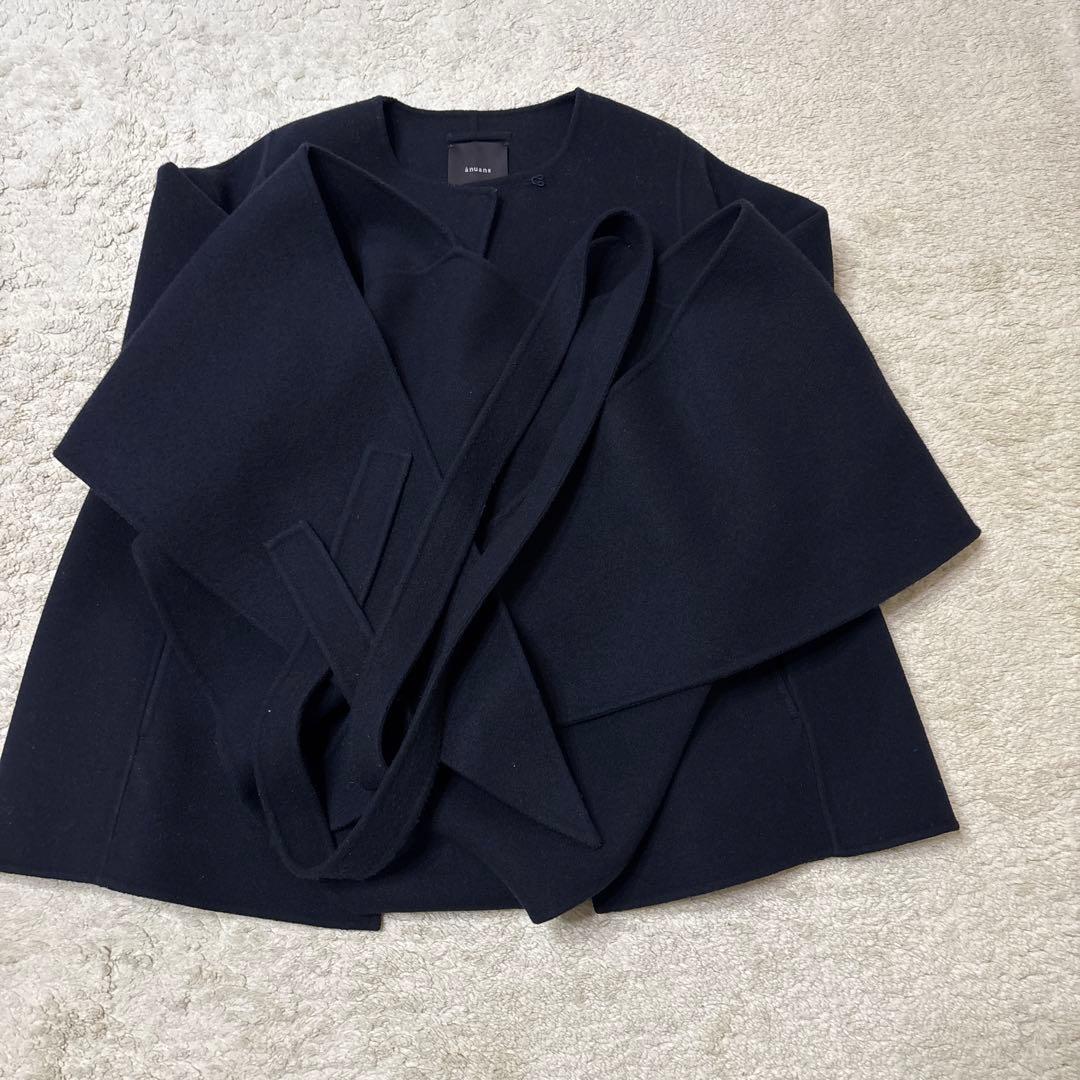 ベルト、ストールつきネイビー ノーカラー ジャケットアニュアンス