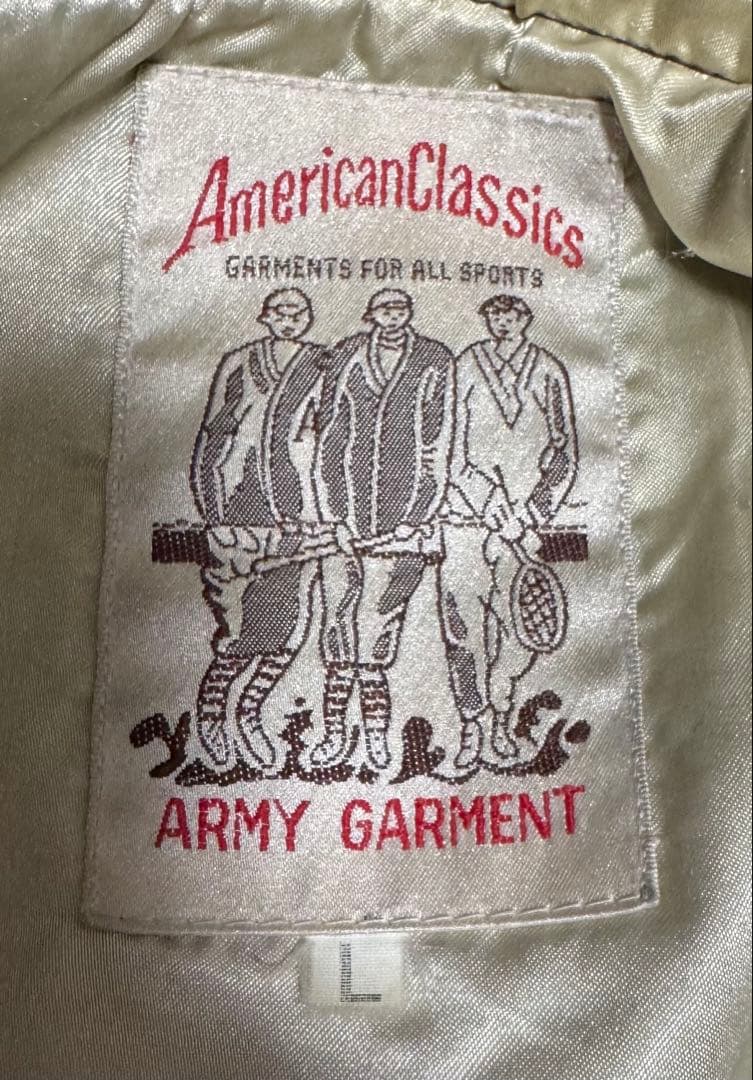 デトロイトライオンズ バックロゴ 袖革 スタジャン リブライン Lサイズ 黒