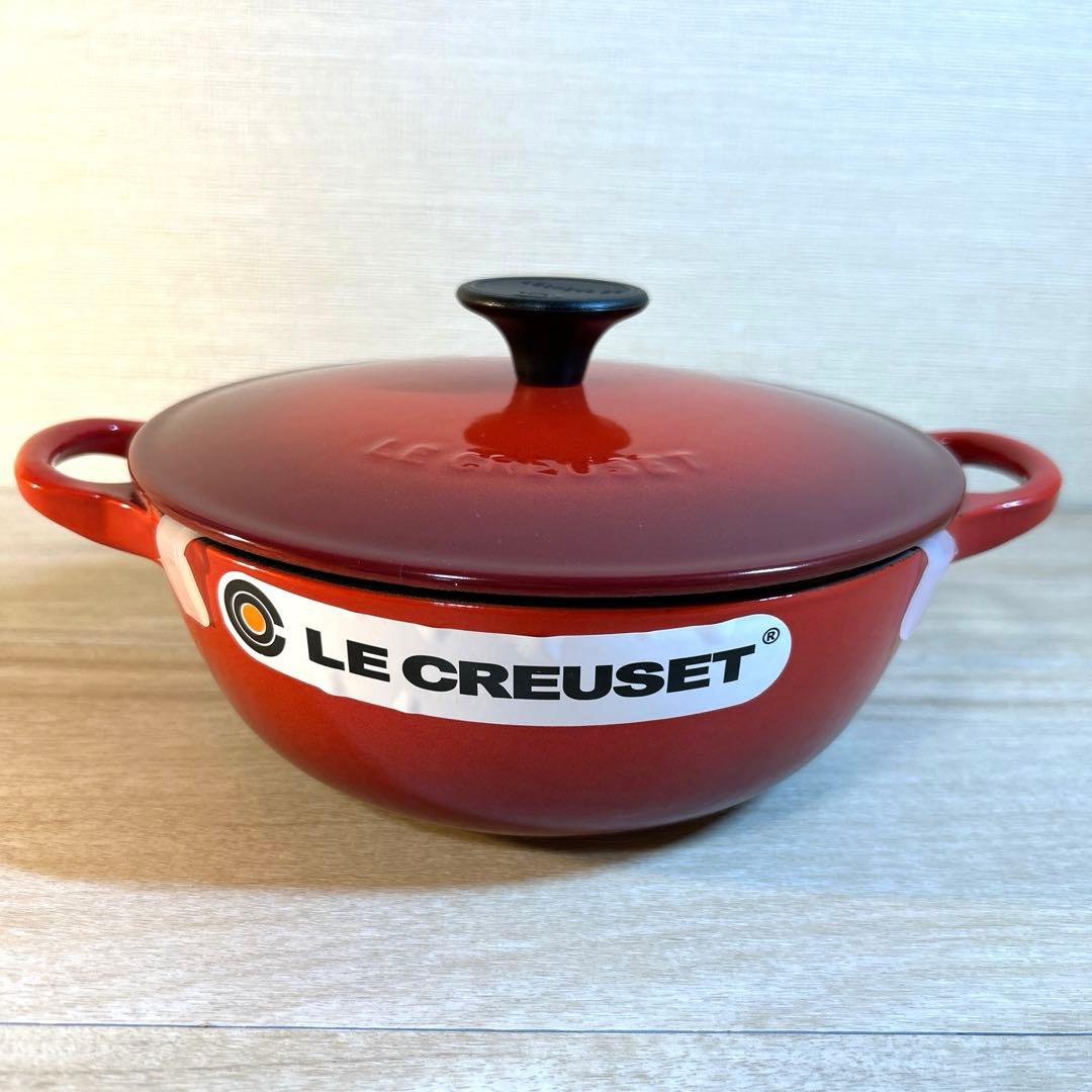未使用保管品　ルクルーゼ　マルミット　18cm チェリーレッド　両手鍋　鍋