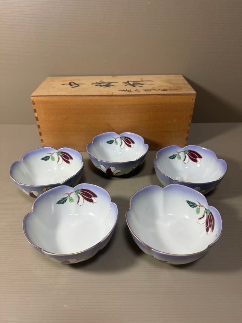 2196 有田焼　清兵衛　中鉢　5客　金彩