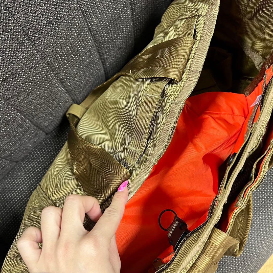 美品BRIEFING ベージュカーキ　イージーワイヤー