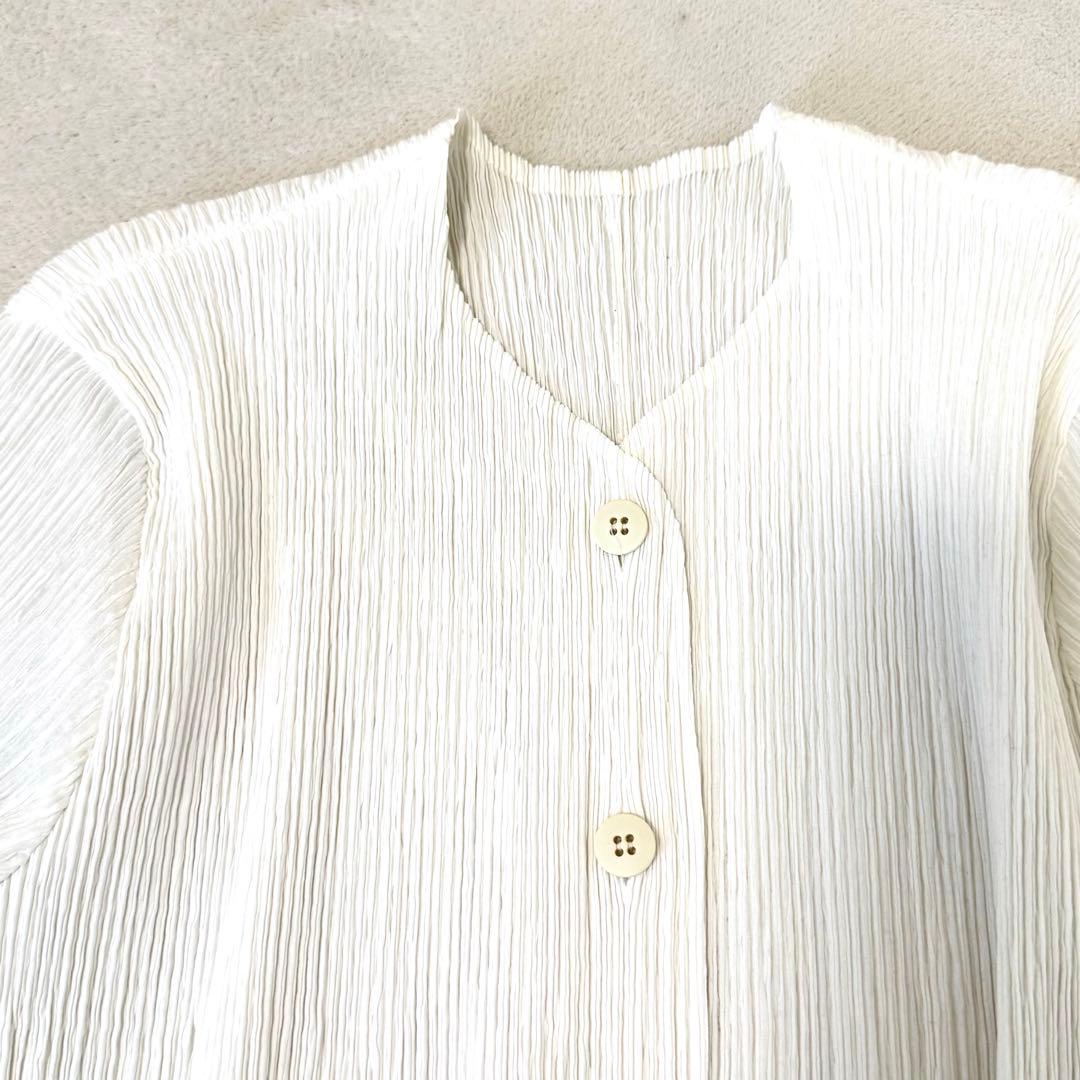 極美品✨ISSEY MIYAKE プリーツ　ホワイト　ノーカラー　ジャケット