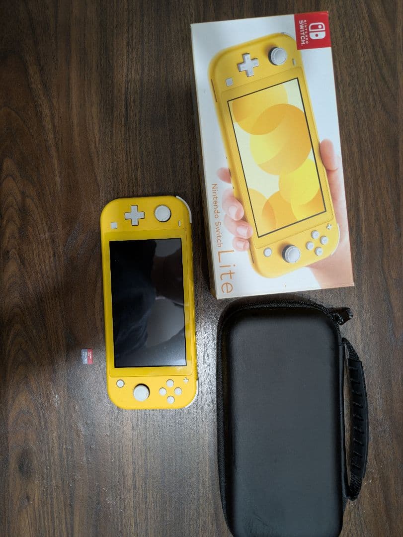 Nintendo Switch Lite イエロー 本体ケースマイクロSD付き