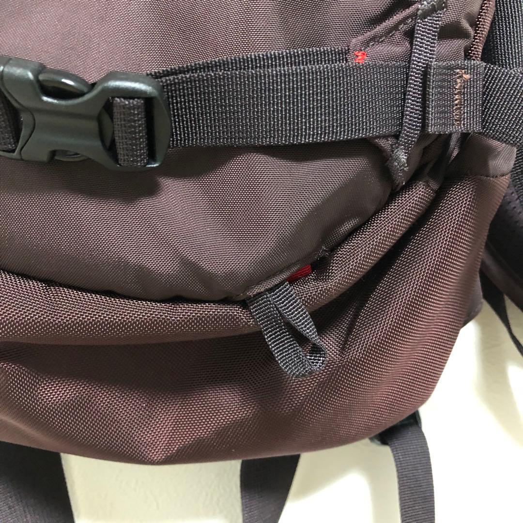 美品　廃盤レア　パタゴニア　スノードリフター　20L スノーボード着用可