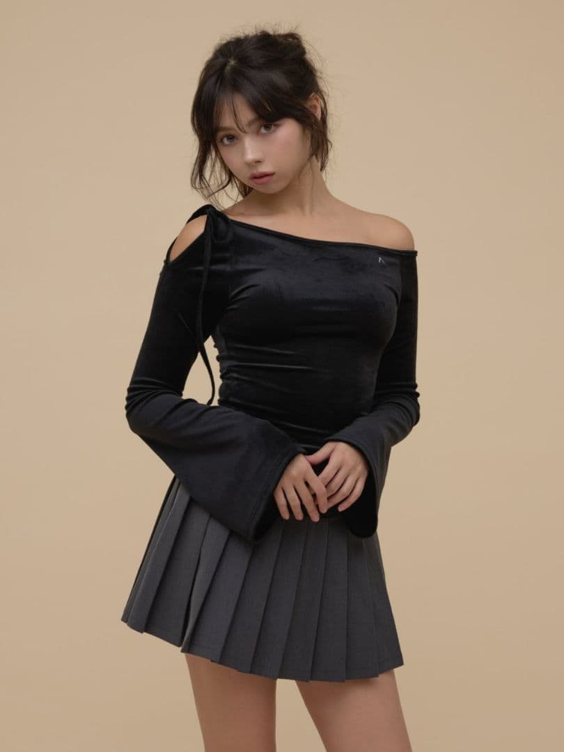 andmary　AM1552　Ruth velour tops　BLACK