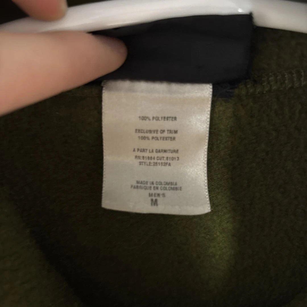 patagonia シンチラベスト カーキ M