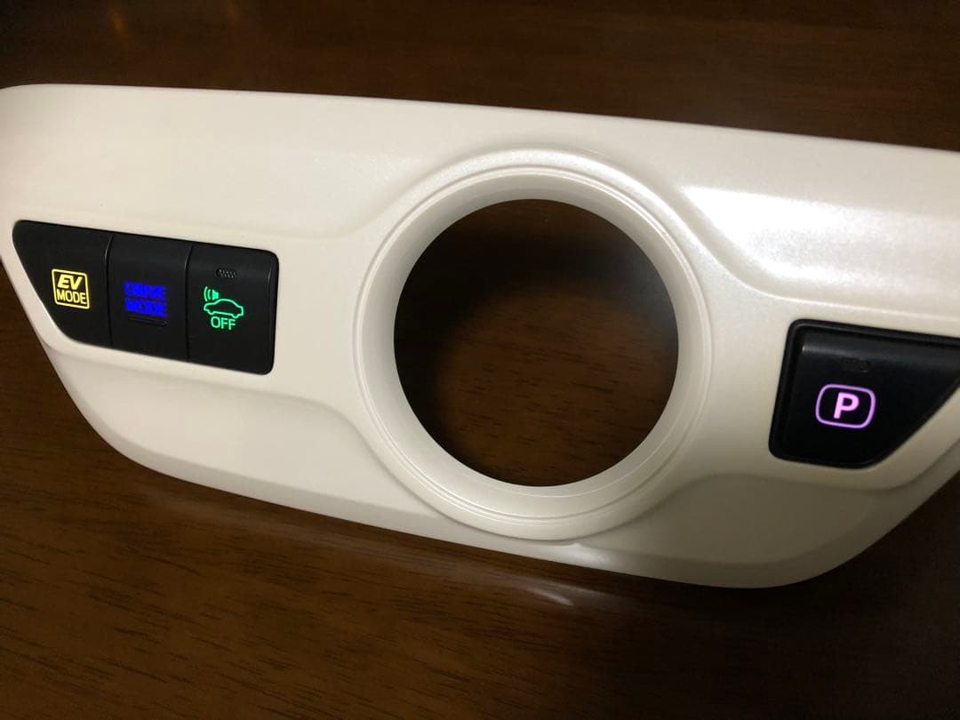 自動色変化仕様　ZVW50 プリウス　前期 後期　エアコンパネル　シフトパネル2