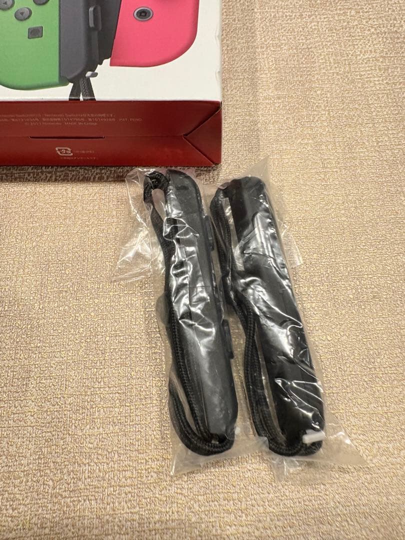 Nintendo Switch 本体 グレー ＋Joy-Conグリーン、ピンク付