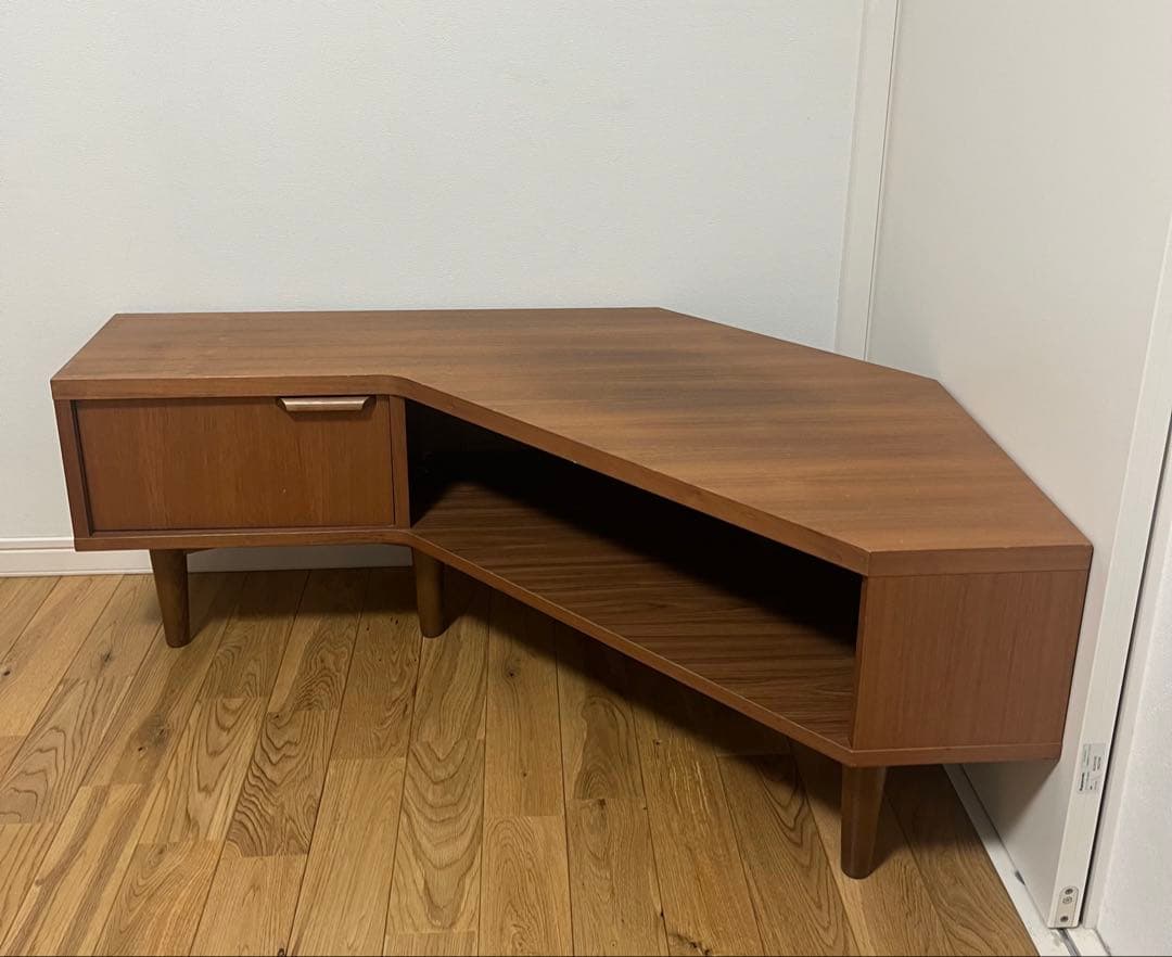 週末限定値下げunicoコーナー型テレビ台 ウォールナット調