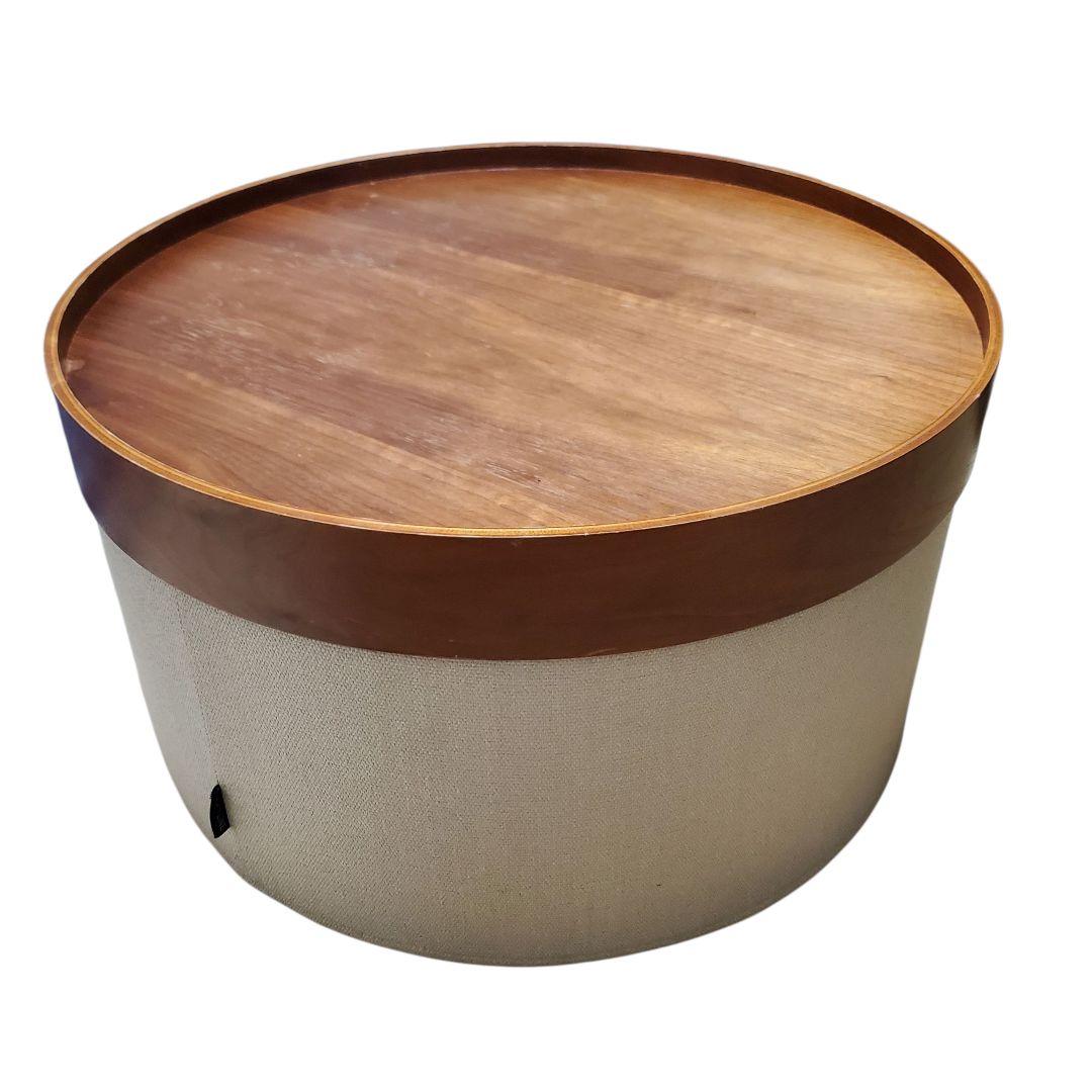 ACTUS SOFTLINEのサイドテーブル DRUMS POUF デンマーク