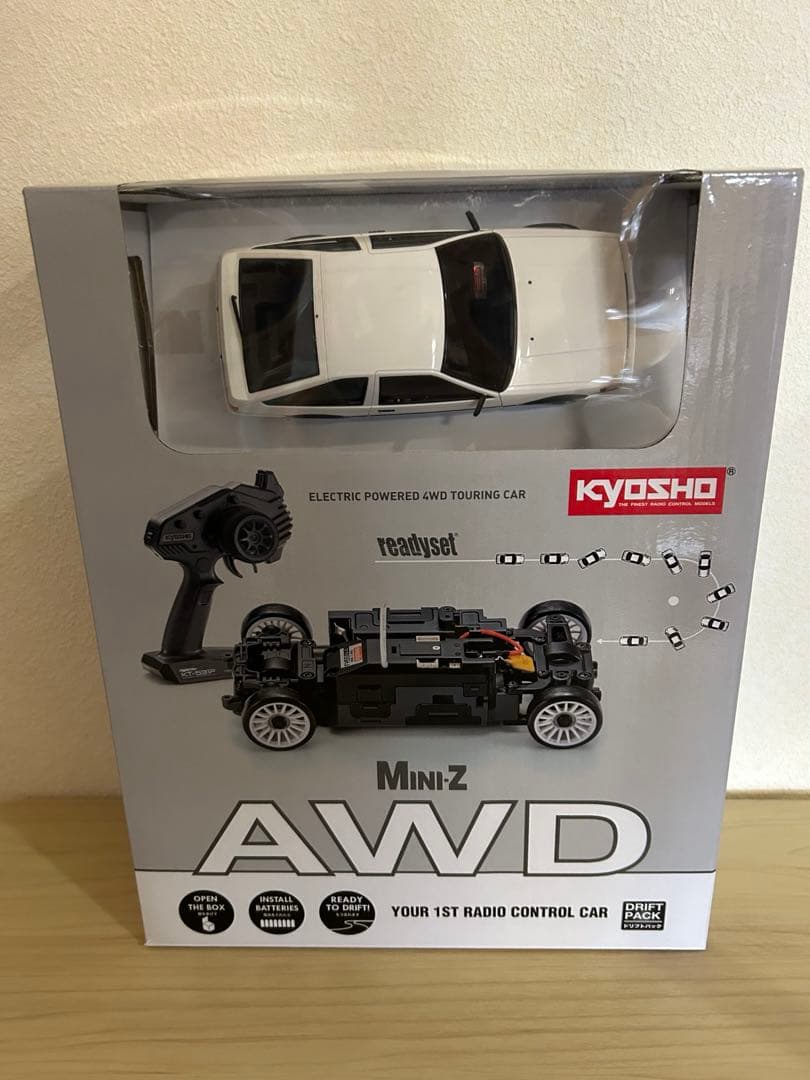 京商 ミニッツAWD レディセット AE86 レビン ホワイト