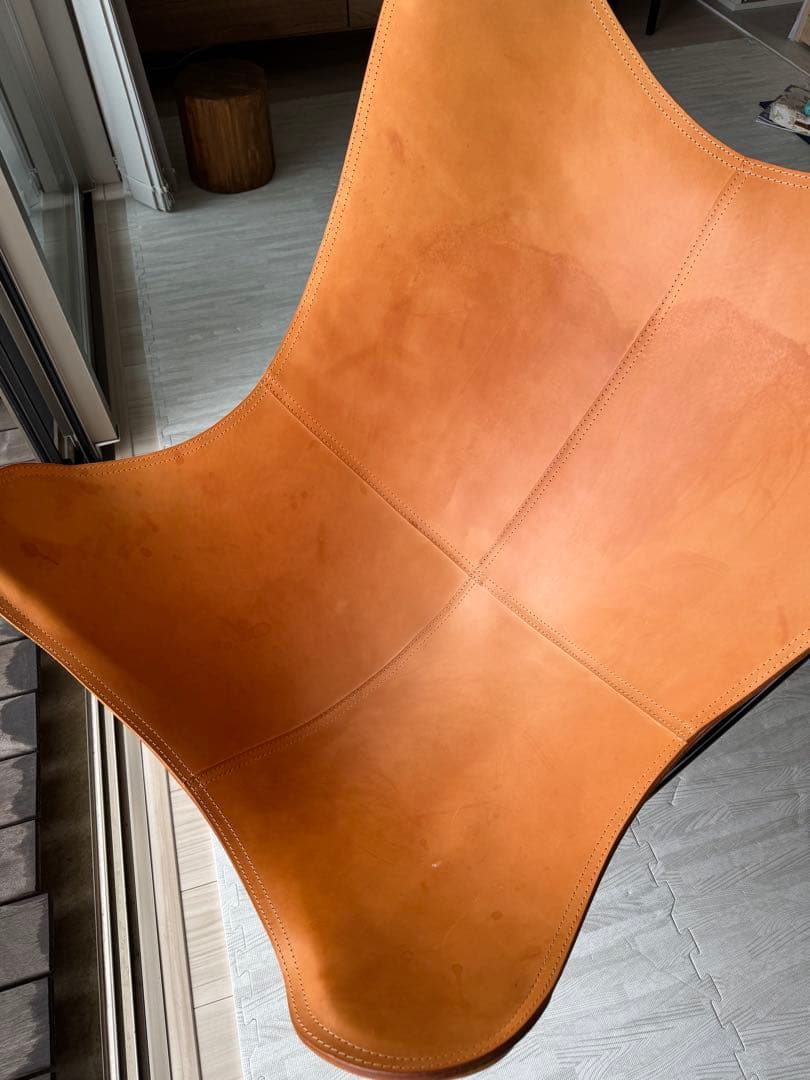 【直接引取り】CUEROバタフライチェアレザー 椅子本革 1人掛け