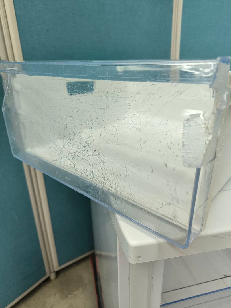 2021年製　サンデン ヨコ型冷凍庫　 冷凍ストッカー 98L　 SVF-98W