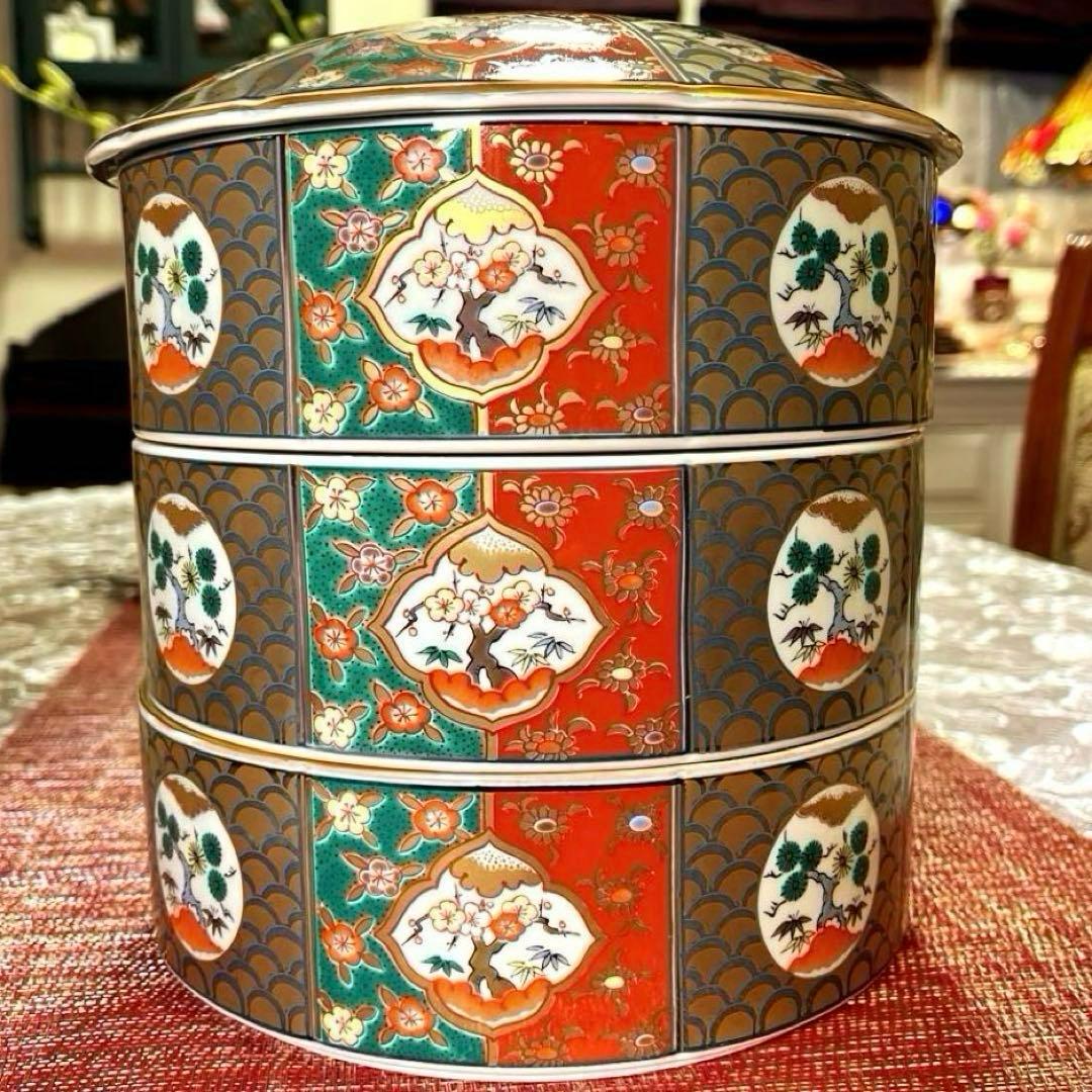 ー有田焼ー 【美品】 林九郎作 献上錦四君子 金襴手 特大 陶器三段重