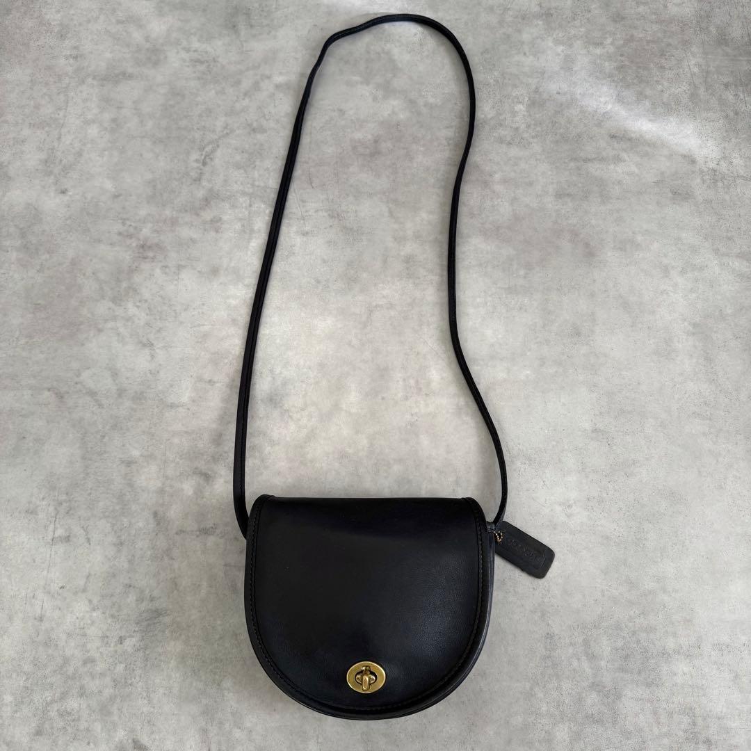 タンタン COACH Turnlock Shoulder Bag