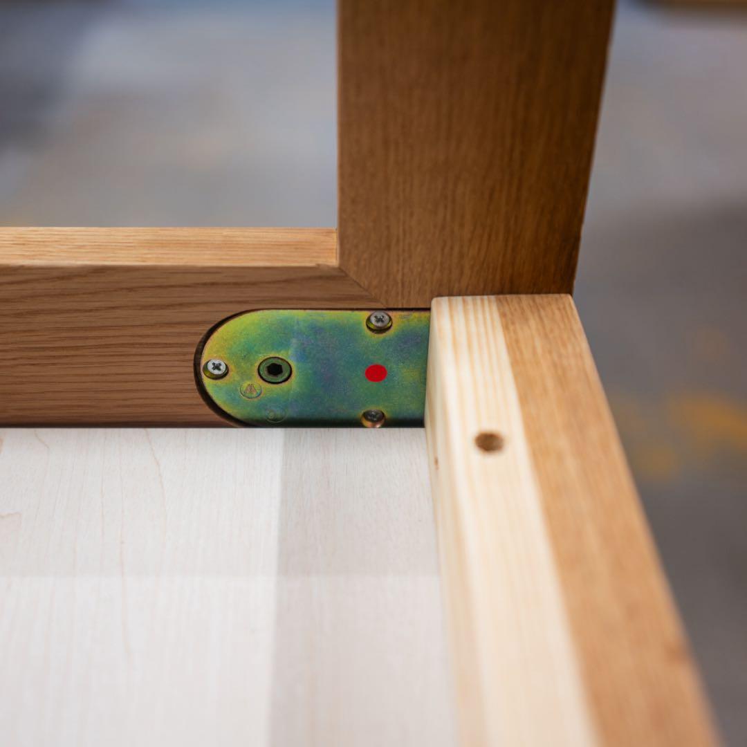 ダイニングテーブル　オーク材　モルタル調