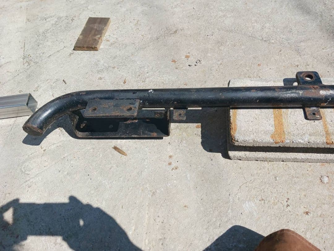 ジムニー　ja11　タニグチ　バンパー　フロントリア