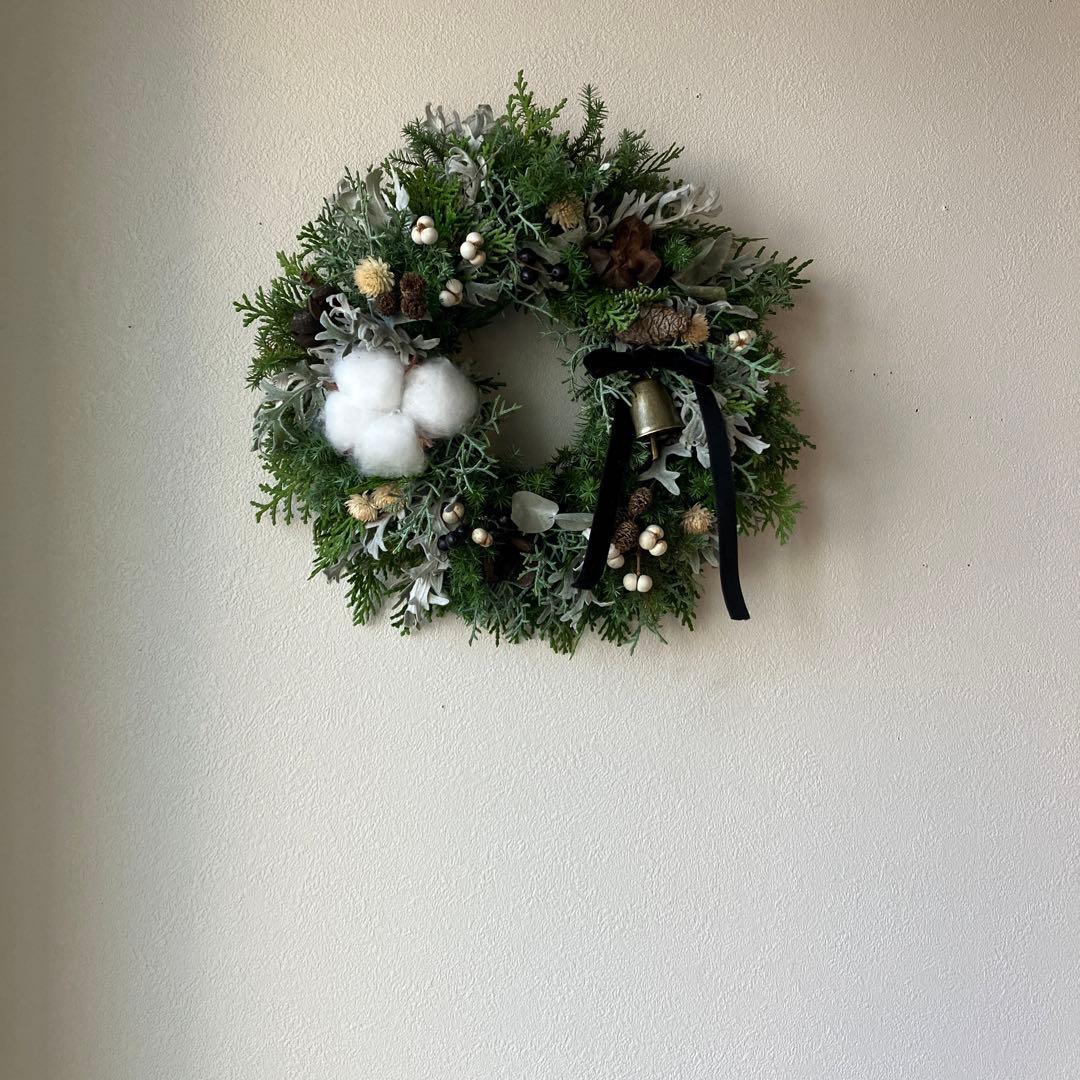 ホワイトクリスマスリース　コットン　シロタエギク