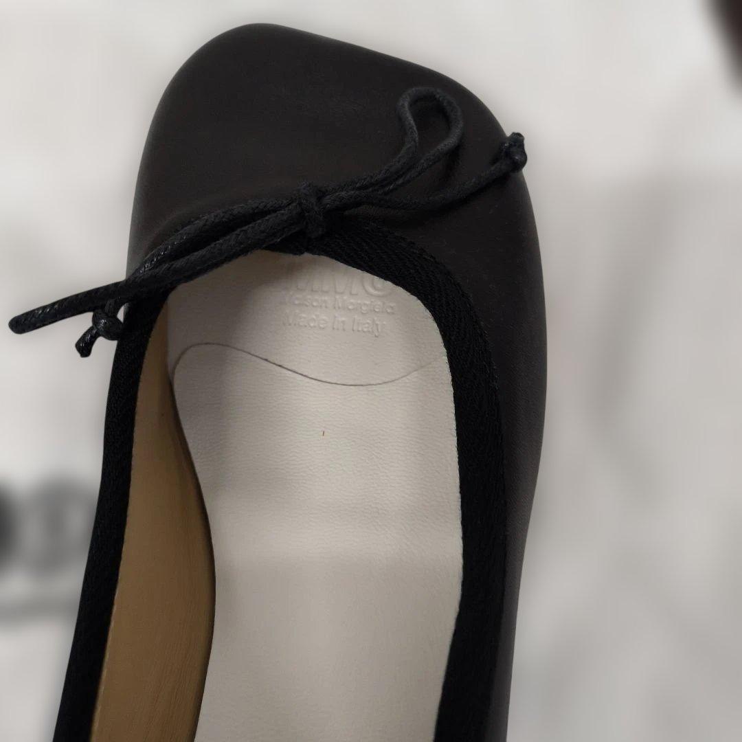 Maison Margiela MM6 ブラックフラットシューズ