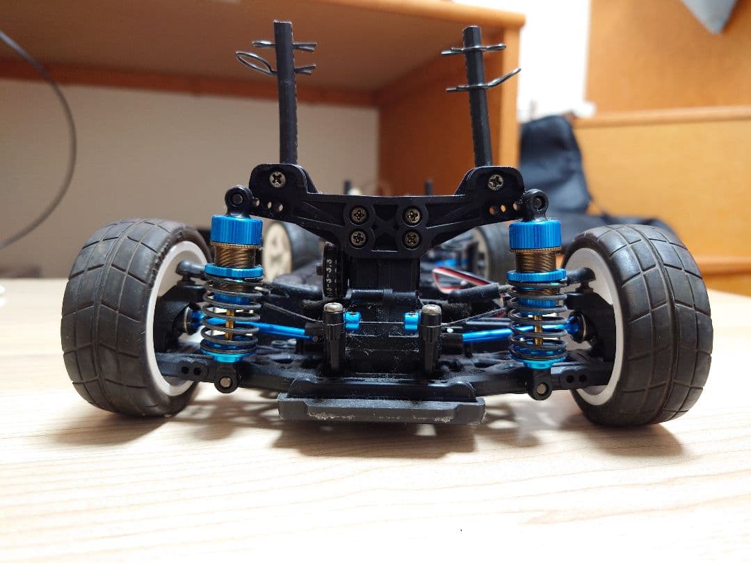 タミヤ　XV-01 オンロード仕様　TRFダンパー