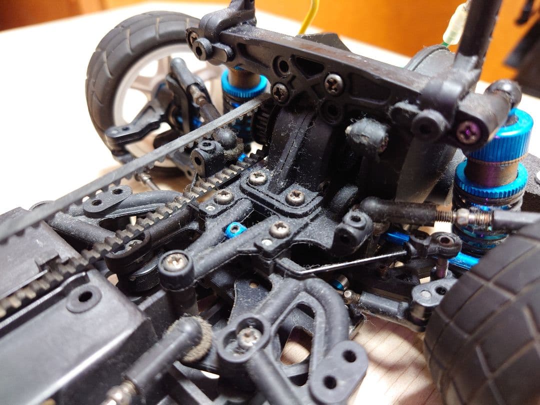 タミヤ　XV-01 オンロード仕様　TRFダンパー