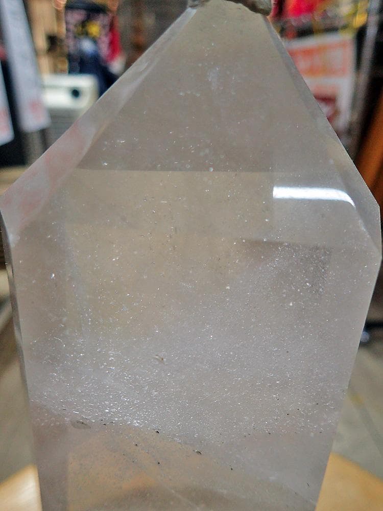 【天然石】水晶六角柱＿クリスタルの置物 (1,516g)
