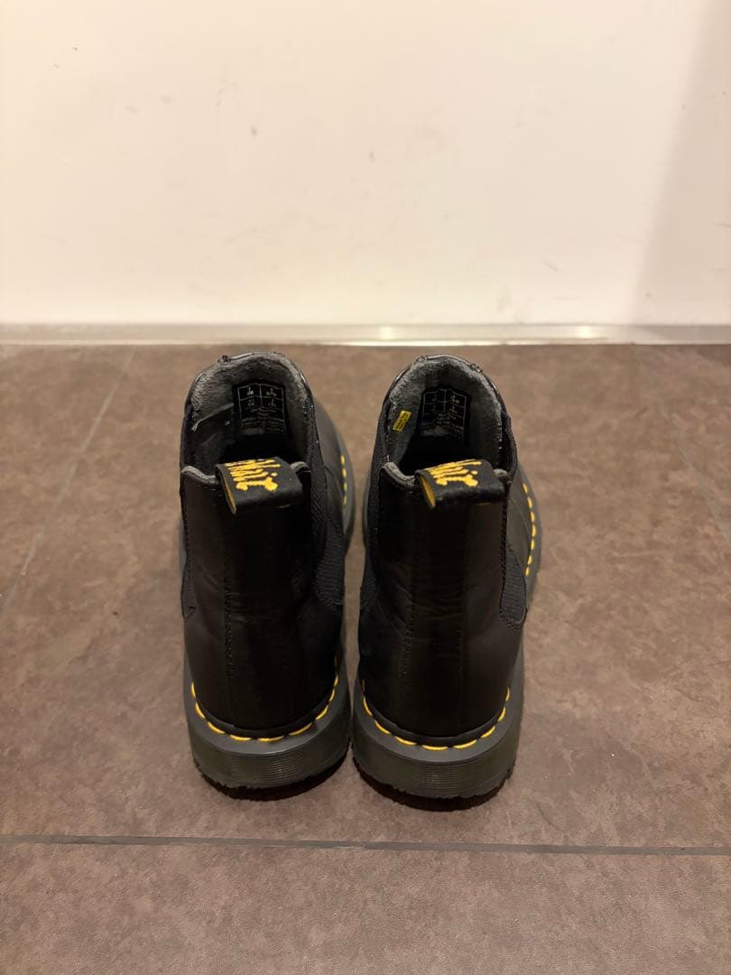 Dr. Martens ブラック サイドゴアブーツ