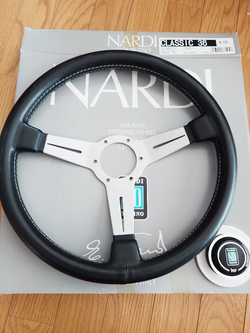 NARDI CLASSIC 360 ステアリングホイール 36インチ