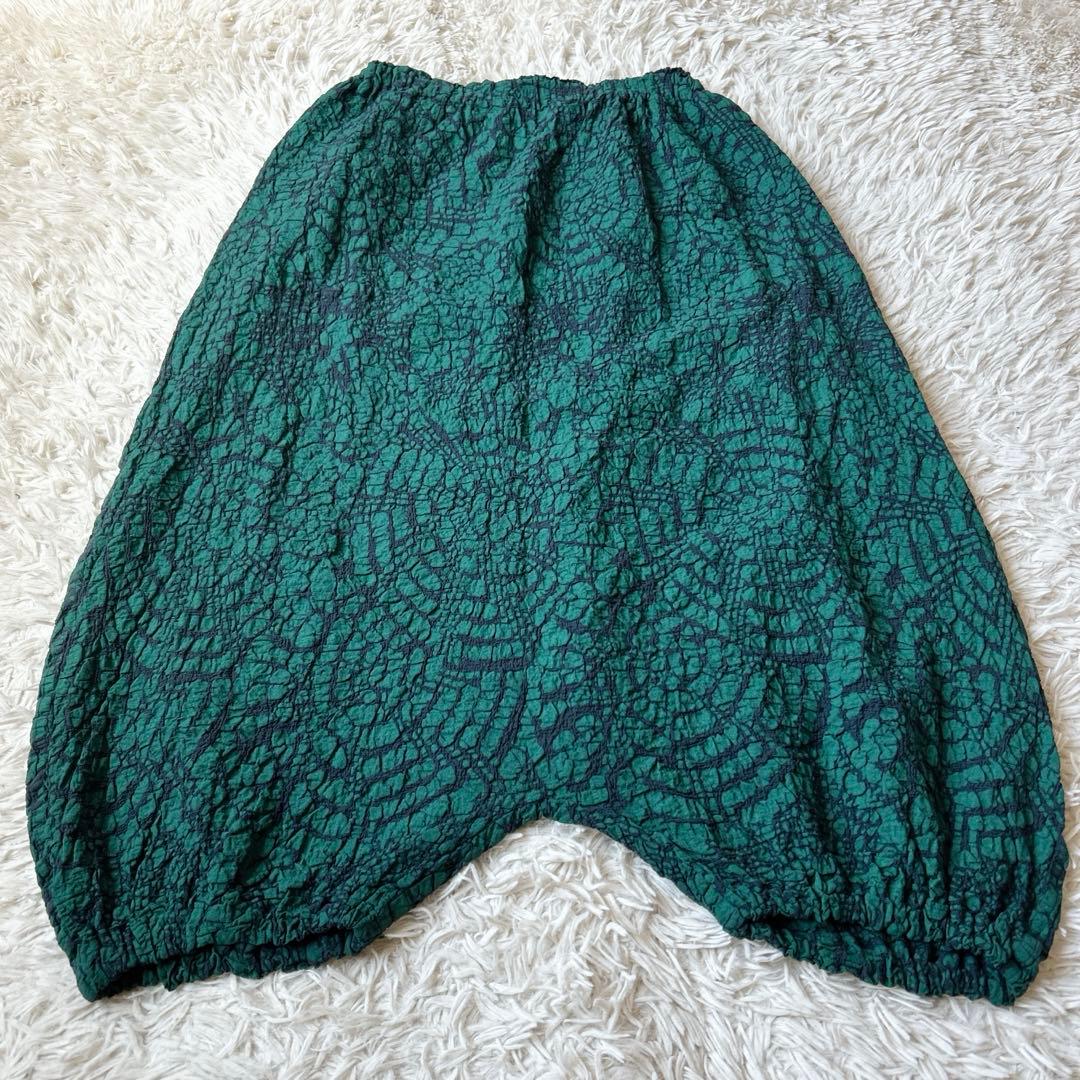 me ISSEY MIYAKE イッセイミヤケ　サルエルバルーンパンツ シワ加工