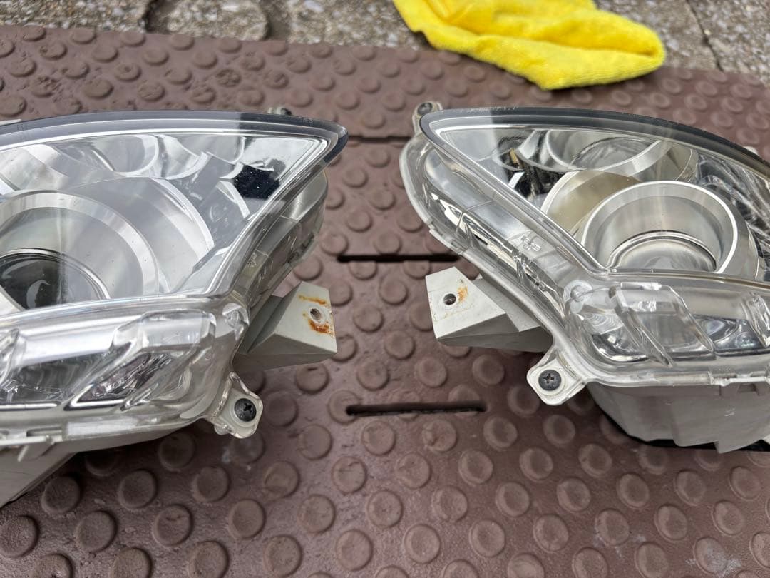 LEXUS LS460前期型　ディスチャージフォグランプ