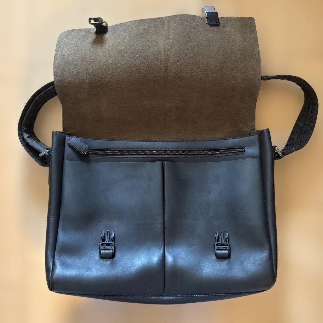 PRADA レザー　メッセンジャーバッグ　アーカイブ