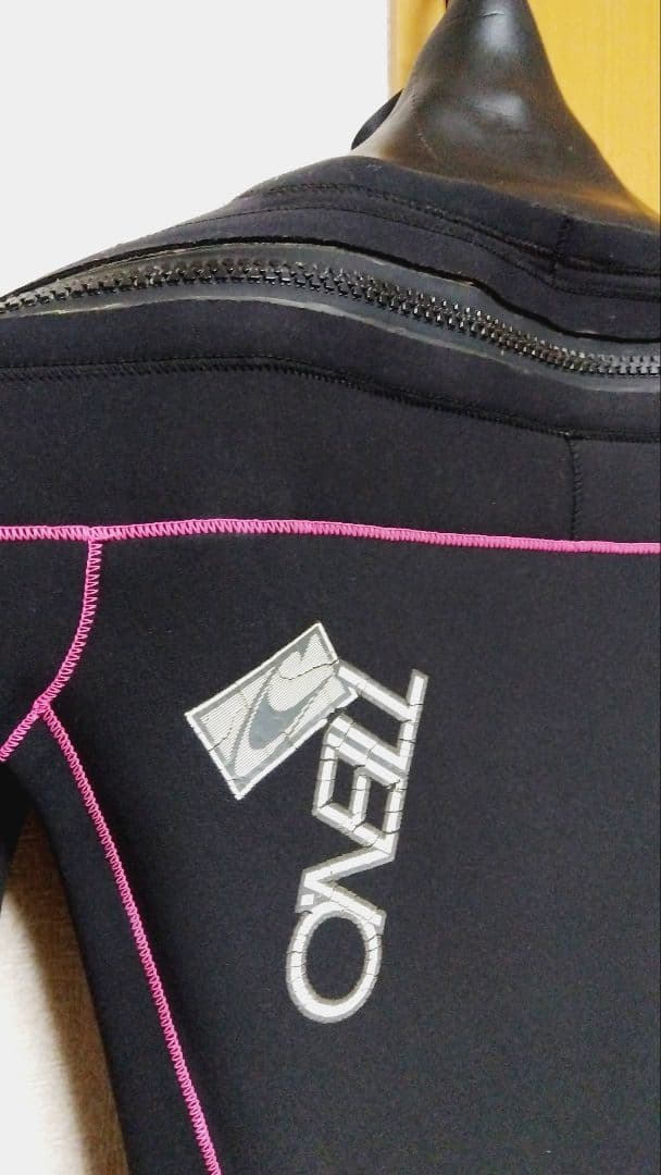 O'Neill 《オニール》ドライスーツ（中古）メンズ ML相当