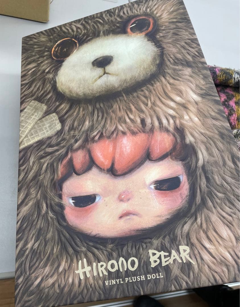 POP MART Hirono Bear ぬいぐるみ 約30cm (新品)