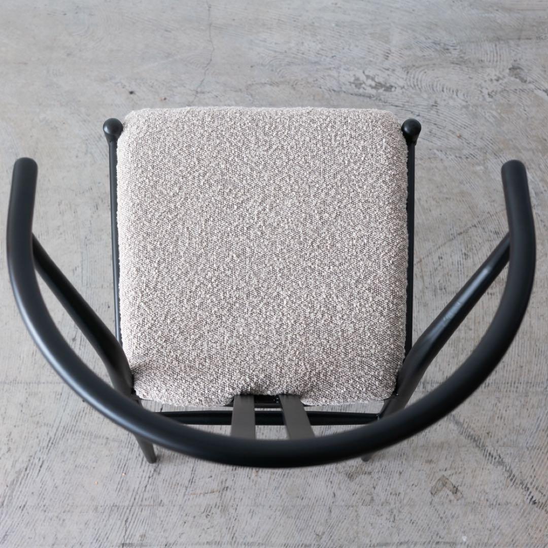 ブラック ダイニング　アームチェア