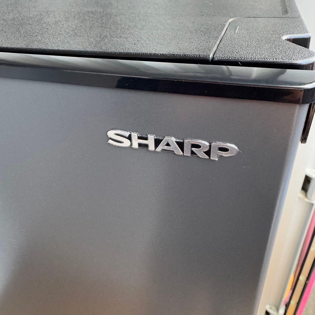 C7204★2023年製★新品.未使用品★シャープ　冷蔵庫　右.左開き　洗濯機