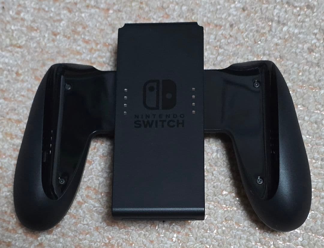 t*n様 Nintendo Switch　ネオンブルー　ネオンレッド　本体HAC