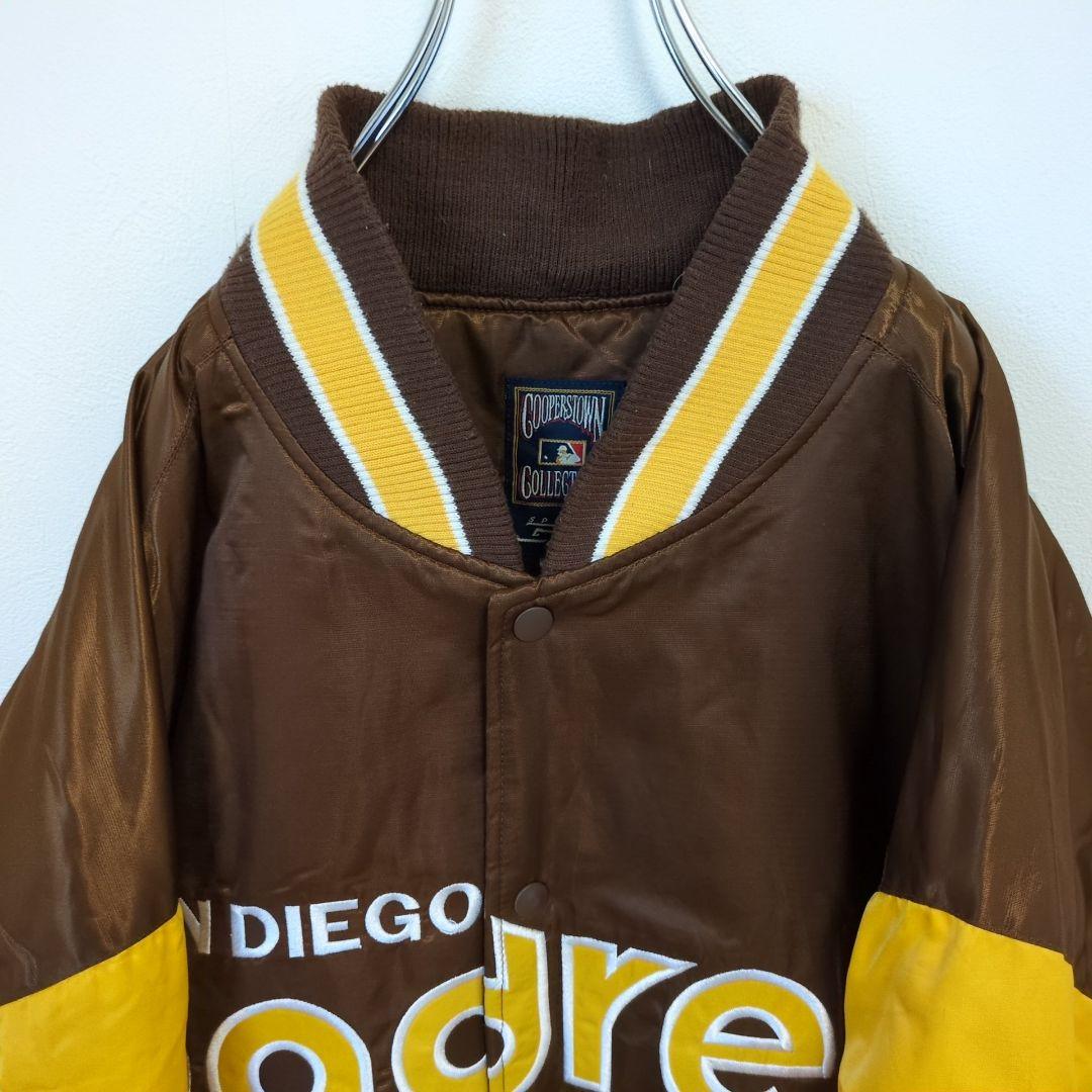 E130【US輸入】MLB　サンディエゴパドレス　スタジャン【メンズ3XL】