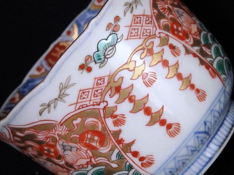 古伊万里　瓔珞紋に松竹梅　獅子に青海波の図　向付　３客　E766AS-fbtr