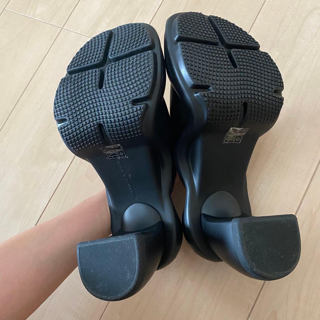 CHARLES & KEITH レイラオープントゥミュール　38