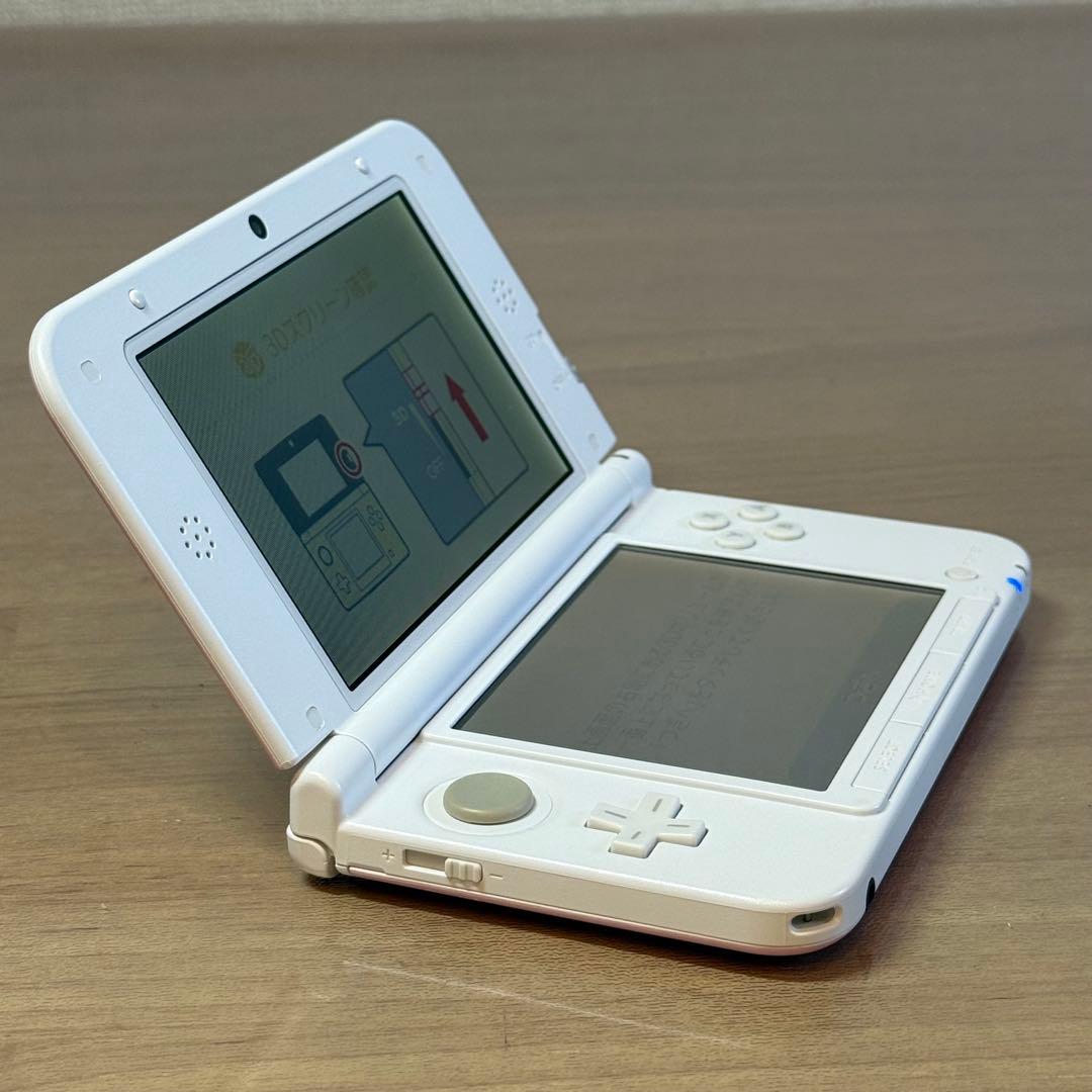6-029 ニンテンドー3DS LL ピンク×ホワイト 箱付き