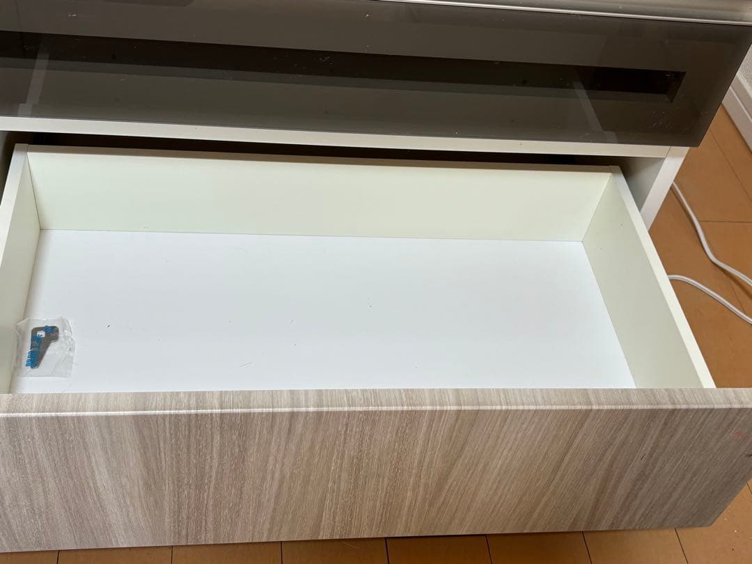 壁面収納　テレビボード