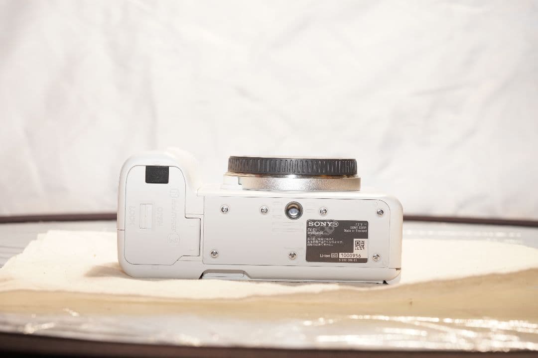 ソニー SONY VLOGCAM ZV-E1 ボディー ホワイト